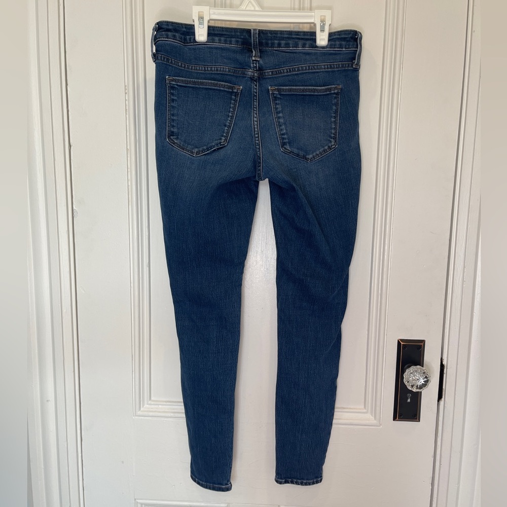 Universal Threadless Denim Jeggings - Picture 2 of 5